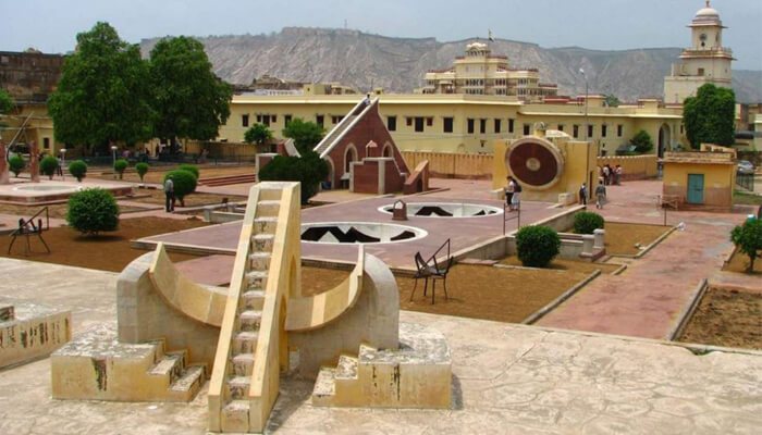 car hire Vadodara
